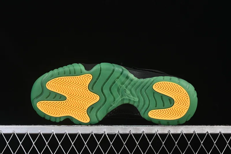 All categories Air Jordan Jordan series basketball shoes Air Jordan 11 Air Jordan 11 Retro "Green Black" AJ11 Joe 11 black and green CT8012-037